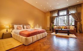 Central Park Residence